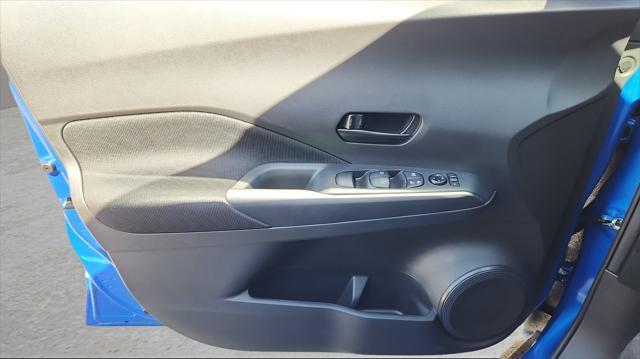 new 2025 Nissan Kicks car, priced at $22,857
