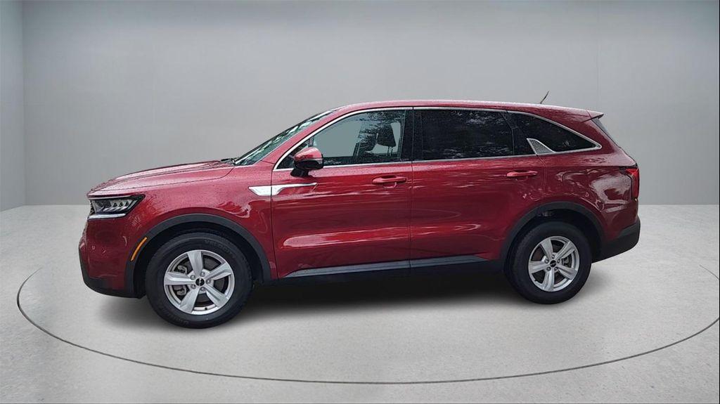 used 2023 Kia Sorento car, priced at $22,496