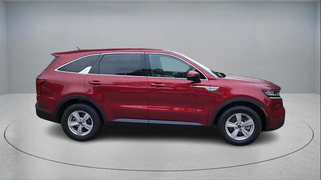 used 2023 Kia Sorento car, priced at $22,496