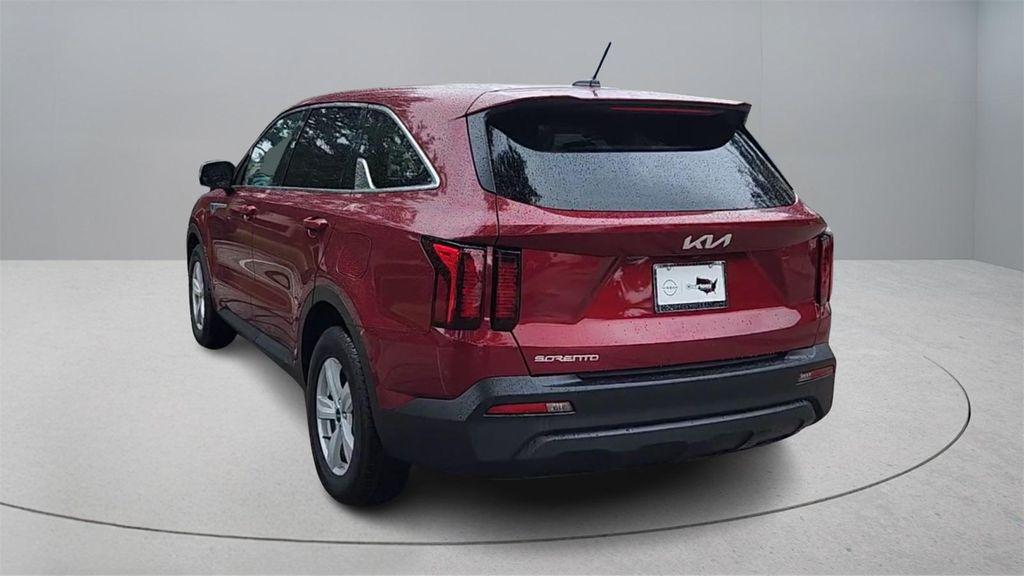 used 2023 Kia Sorento car, priced at $22,496