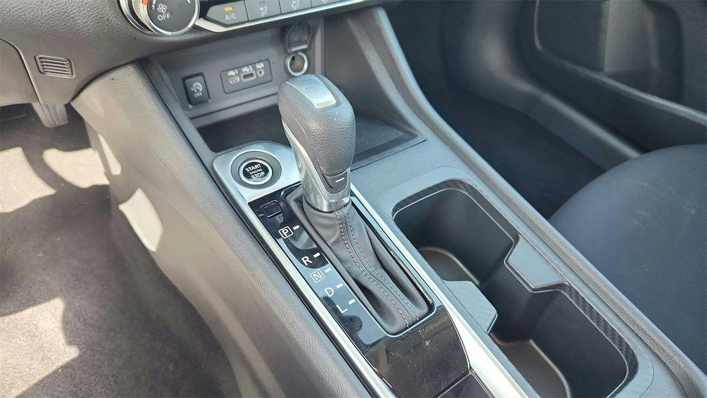 used 2024 Nissan Sentra car, priced at $19,991