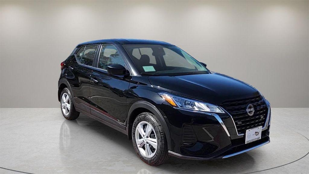 used 2025 Nissan Kicks car, priced at $18,286