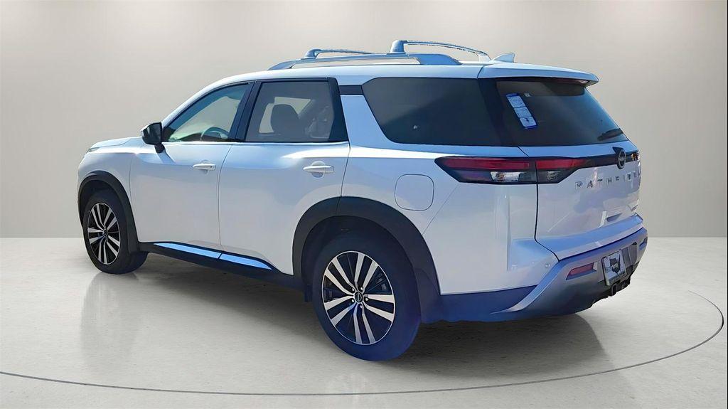 new 2025 Nissan Pathfinder car, priced at $47,481