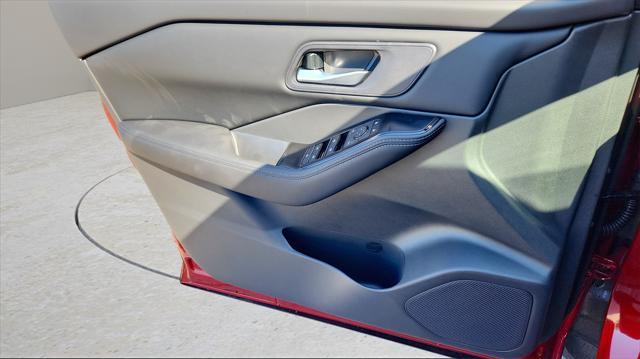new 2025 Nissan Rogue car, priced at $30,525