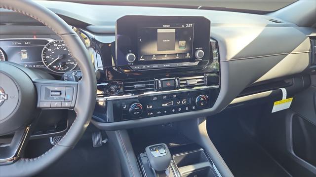 new 2025 Nissan Pathfinder car, priced at $42,382