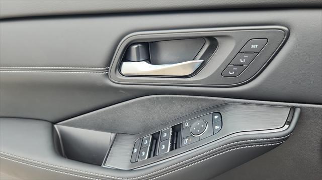 new 2025 Nissan Rogue car, priced at $38,952