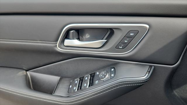 new 2025 Nissan Rogue car, priced at $40,172