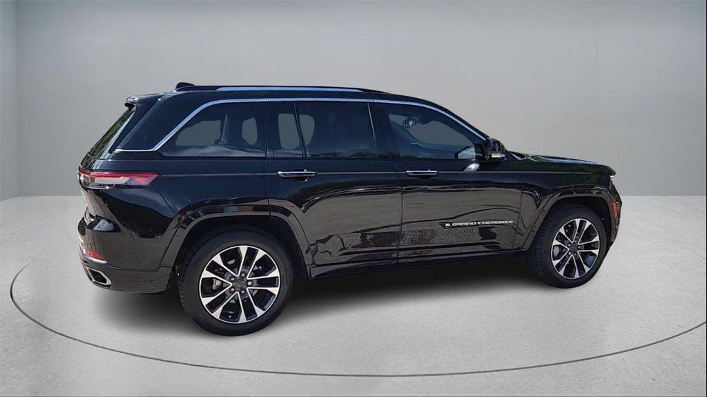 used 2023 Jeep Grand Cherokee car, priced at $33,861