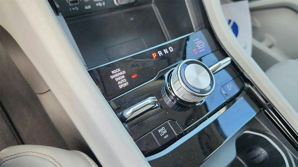used 2023 Jeep Grand Cherokee car, priced at $33,861