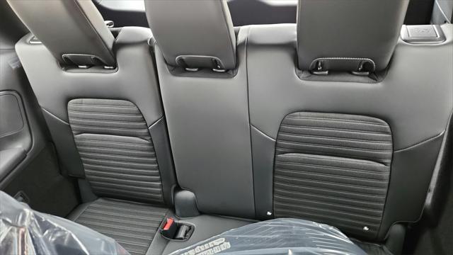 new 2025 Nissan Pathfinder car, priced at $42,382