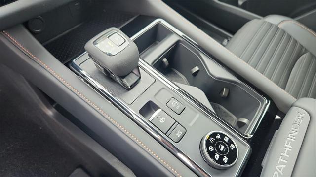 new 2025 Nissan Pathfinder car, priced at $42,382