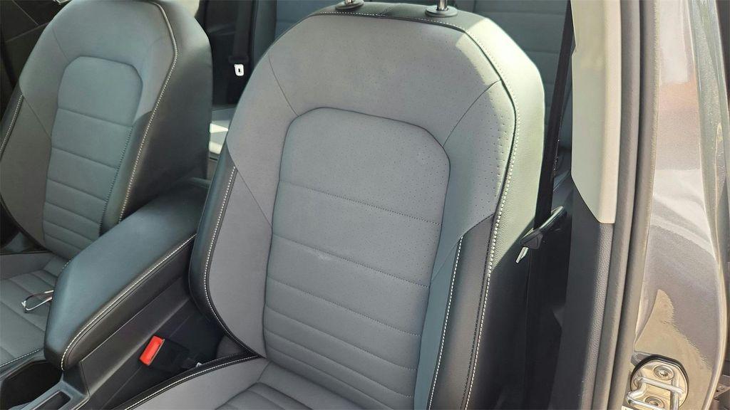 used 2025 Volkswagen Jetta car, priced at $21,991