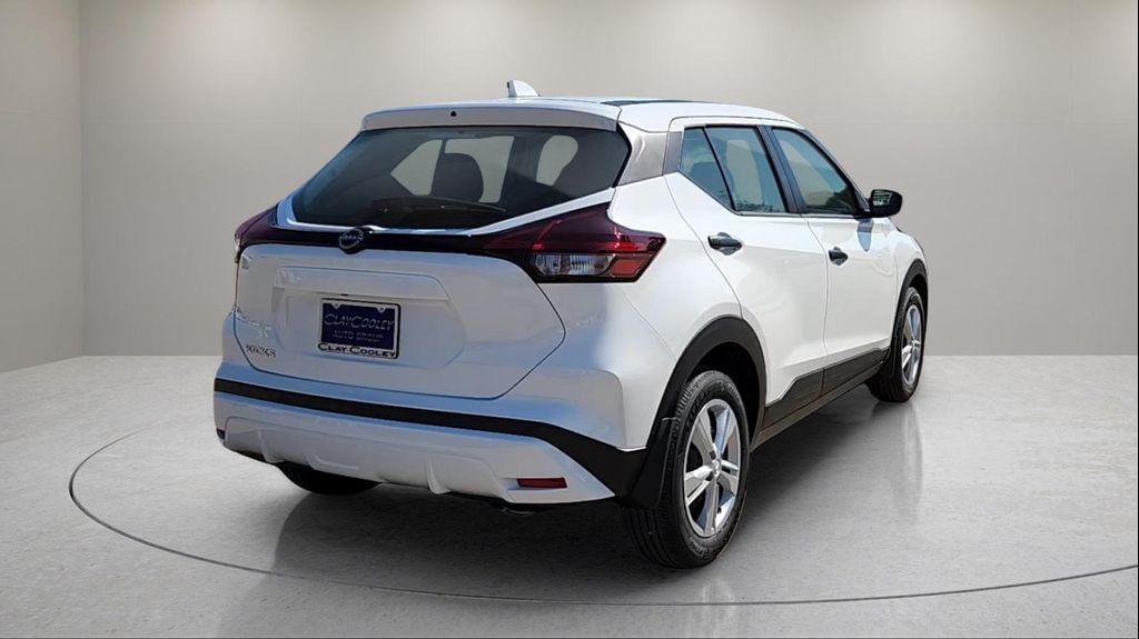 new 2025 Nissan Kicks car, priced at $21,657