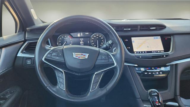 used 2023 Cadillac XT5 car, priced at $27,067