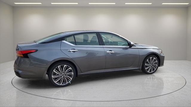 new 2025 Nissan Altima car, priced at $33,310