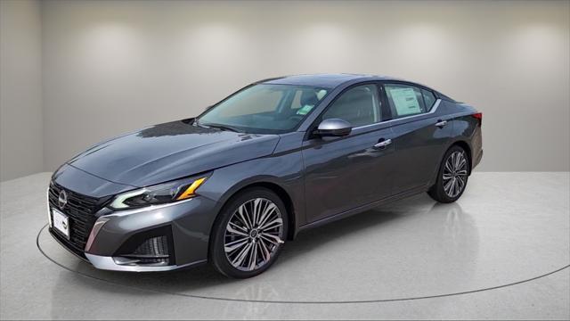 new 2025 Nissan Altima car, priced at $33,310