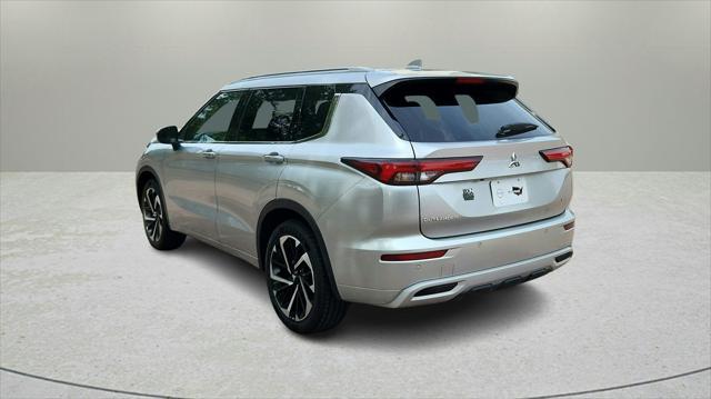 used 2023 Mitsubishi Outlander car, priced at $28,364