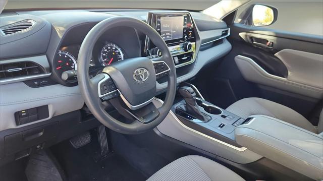 used 2022 Toyota Highlander car, priced at $27,454