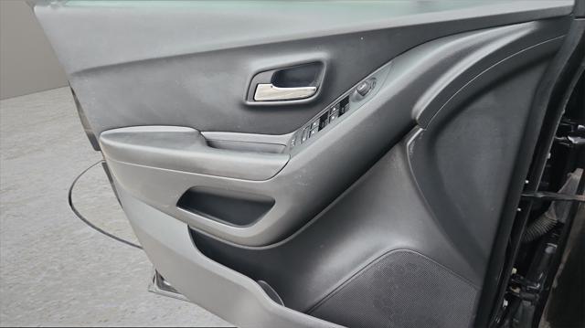 used 2022 Chevrolet Trax car, priced at $15,782