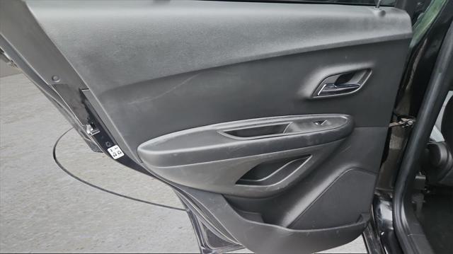 used 2022 Chevrolet Trax car, priced at $15,782