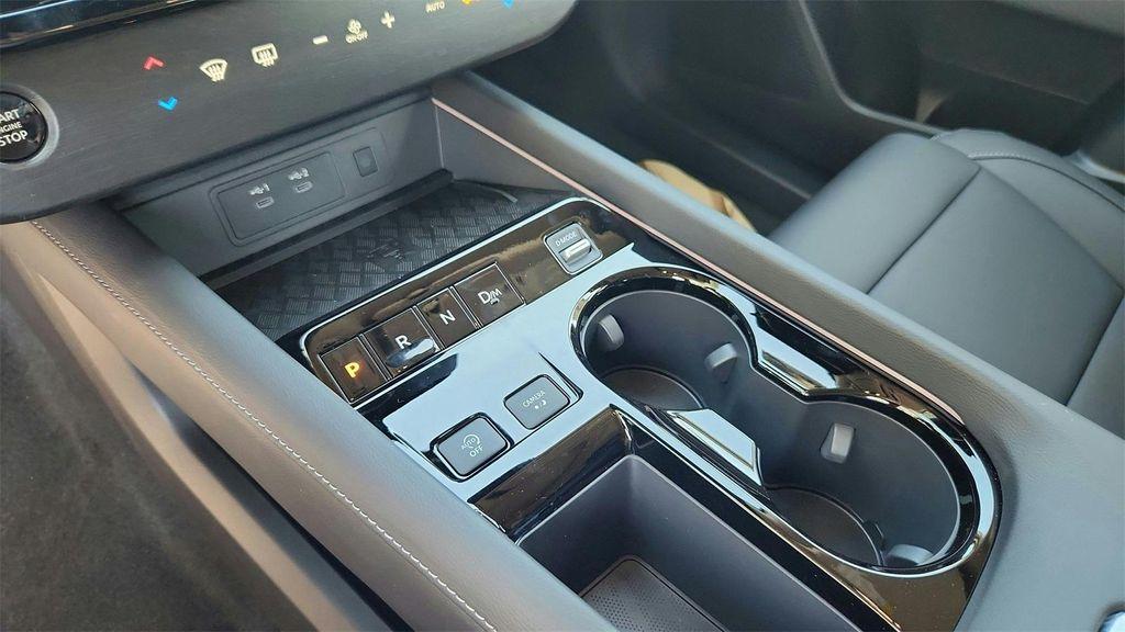 new 2025 Nissan Murano car, priced at $46,435