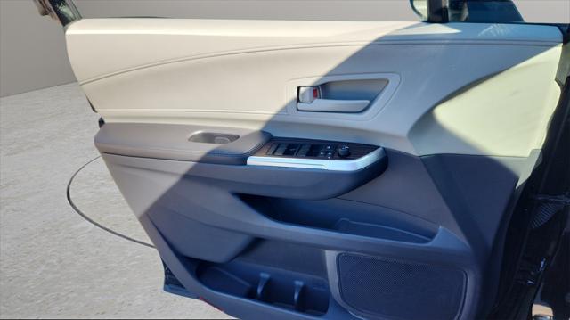 used 2023 Toyota Sienna car, priced at $30,937