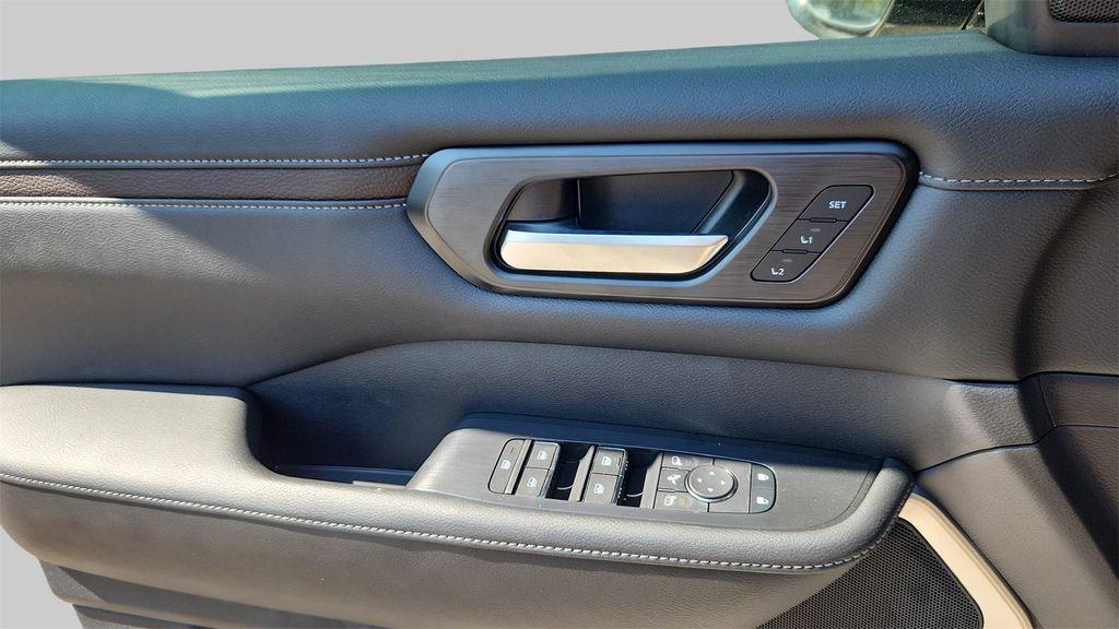 new 2025 Nissan Armada car, priced at $74,635