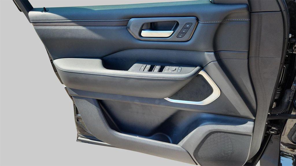new 2025 Nissan Armada car, priced at $74,635