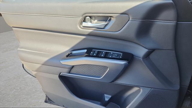 new 2025 Nissan Pathfinder car, priced at $41,513