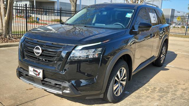 new 2024 Nissan Pathfinder car, priced at $37,784