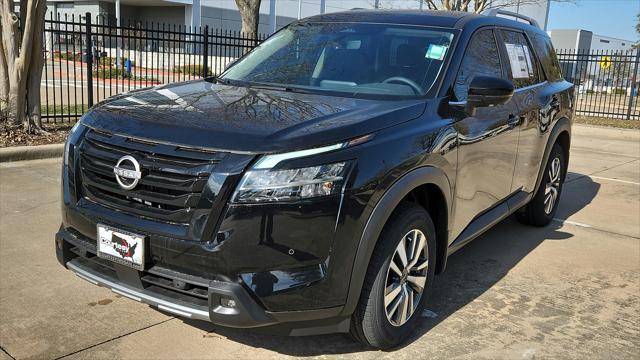 new 2024 Nissan Pathfinder car, priced at $38,369