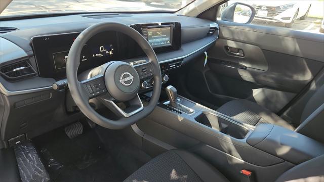 new 2025 Nissan Kicks car, priced at $22,857