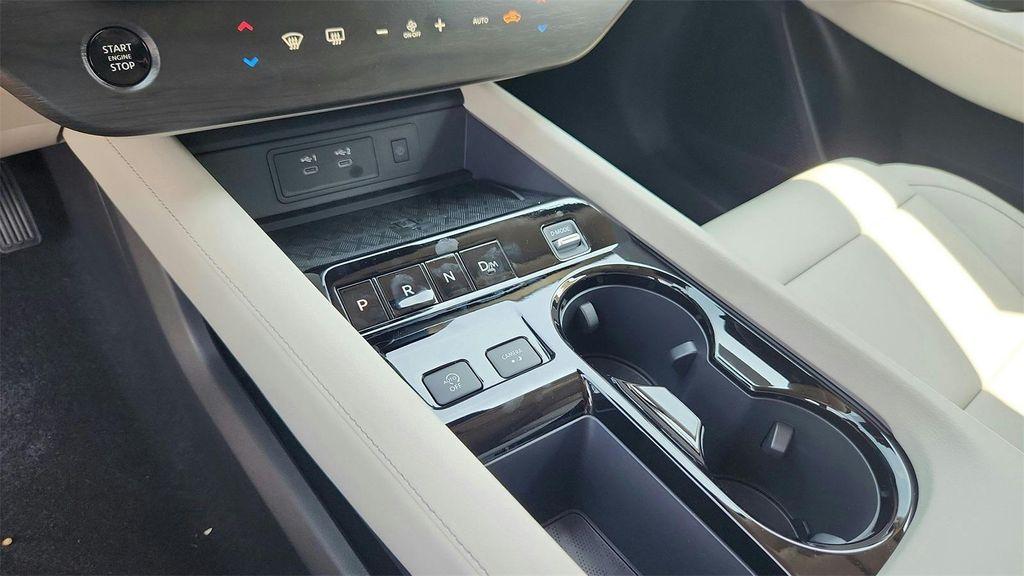 new 2025 Nissan Murano car, priced at $46,006