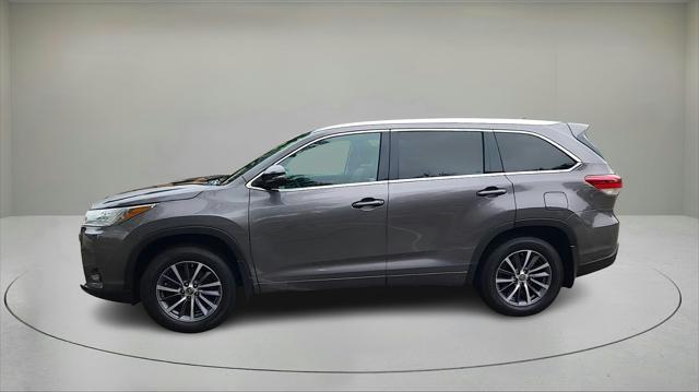 used 2018 Toyota Highlander car, priced at $25,884