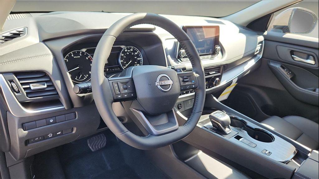 new 2025 Nissan Rogue car, priced at $32,761