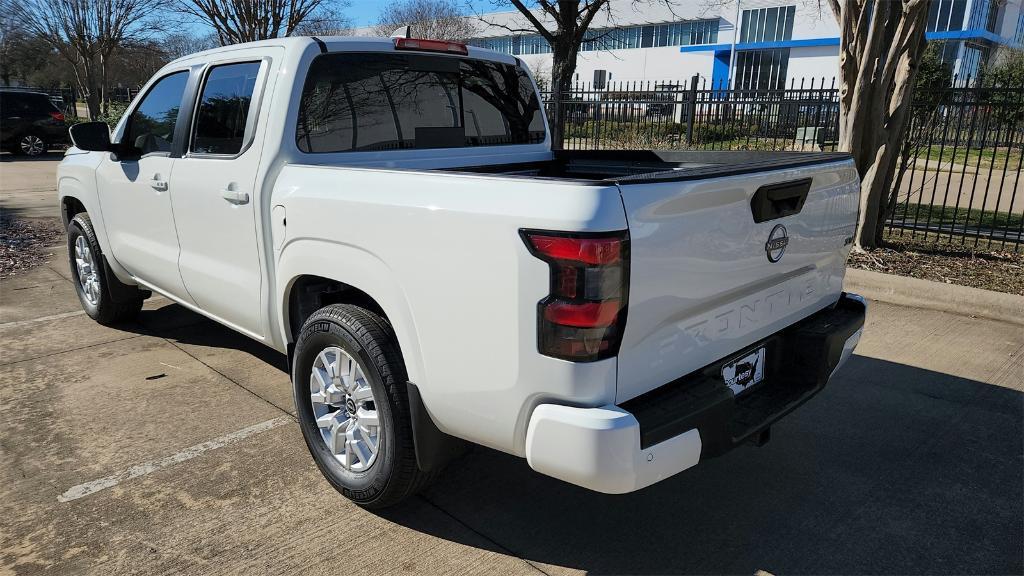 new 2024 Nissan Frontier car, priced at $30,968