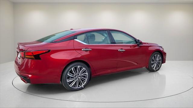 new 2025 Nissan Altima car, priced at $33,721