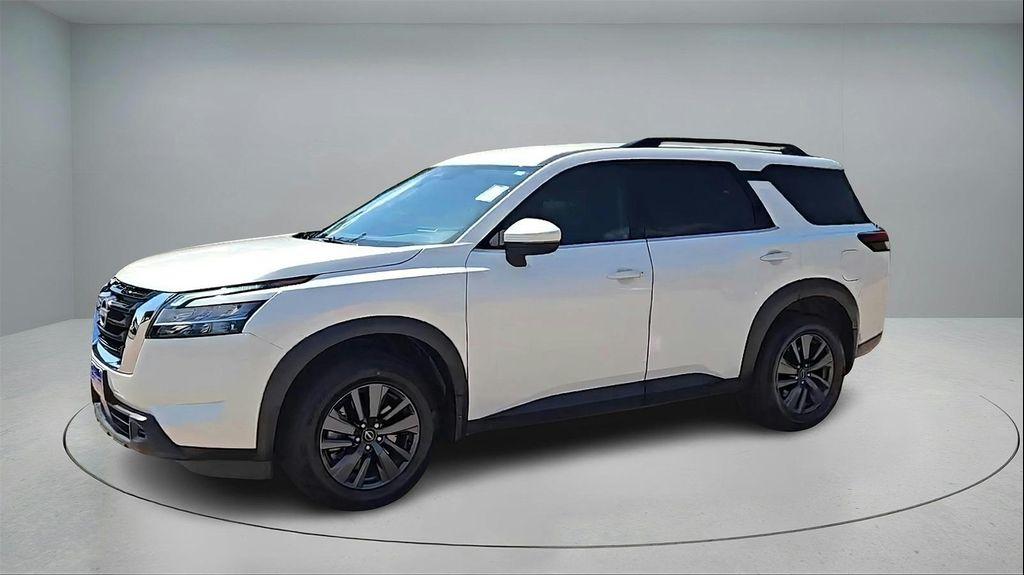 used 2022 Nissan Pathfinder car, priced at $26,027