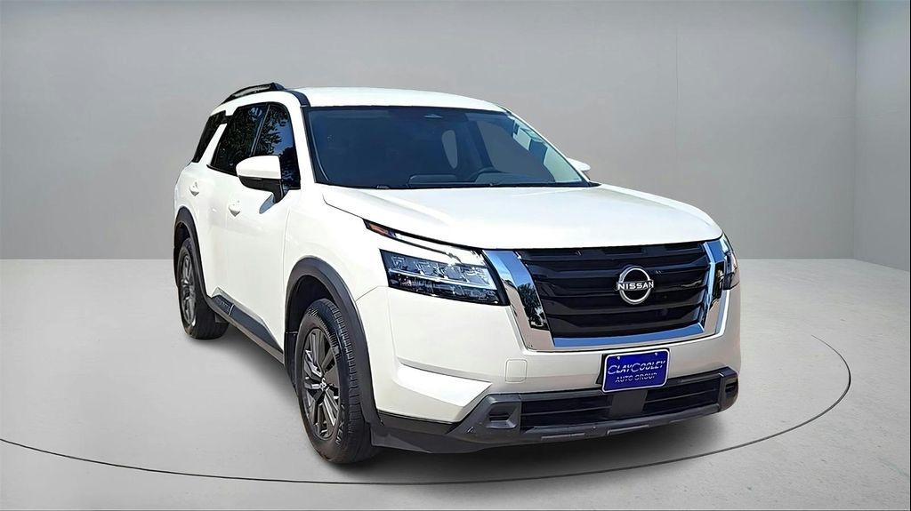 used 2022 Nissan Pathfinder car, priced at $26,027