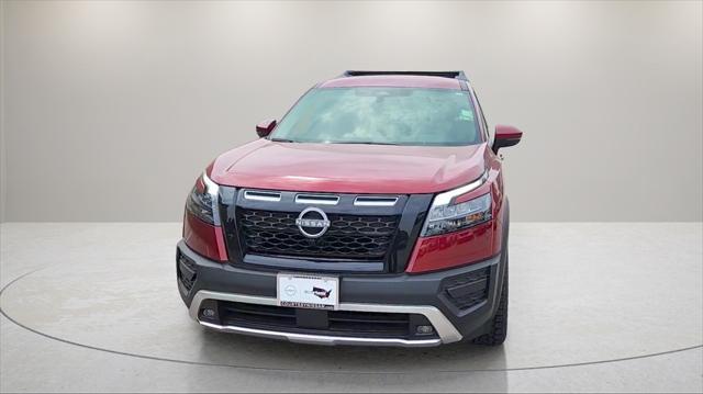 new 2025 Nissan Pathfinder car, priced at $43,758