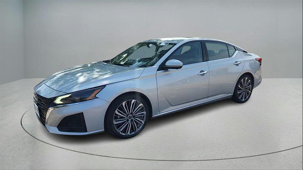 used 2023 Nissan Altima car, priced at $19,998