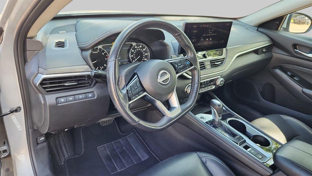 used 2023 Nissan Altima car, priced at $19,998