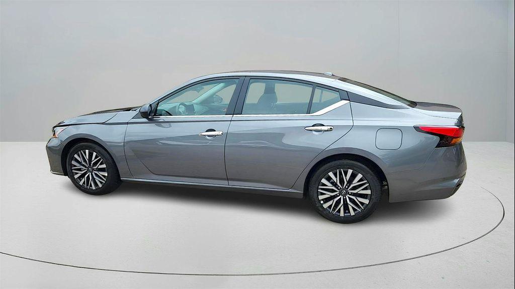 new 2025 Nissan Altima car, priced at $26,347