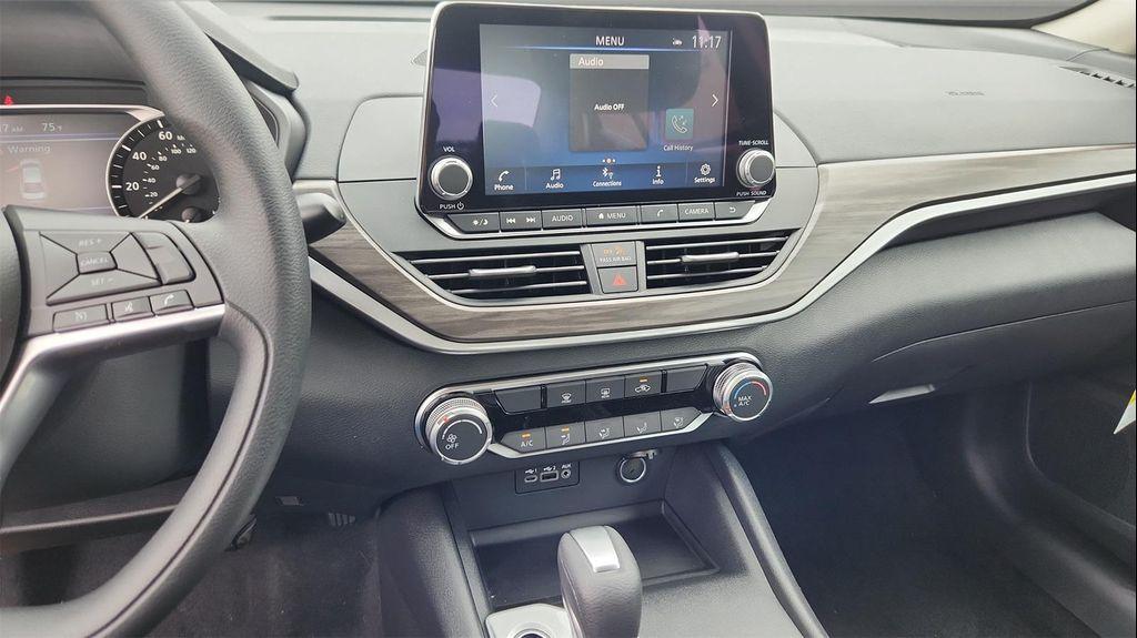 new 2025 Nissan Altima car, priced at $26,565
