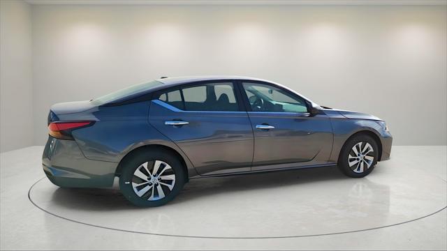 new 2025 Nissan Altima car, priced at $26,844