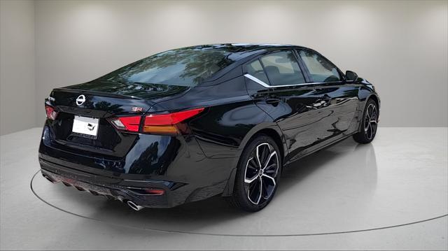 new 2025 Nissan Altima car, priced at $29,097