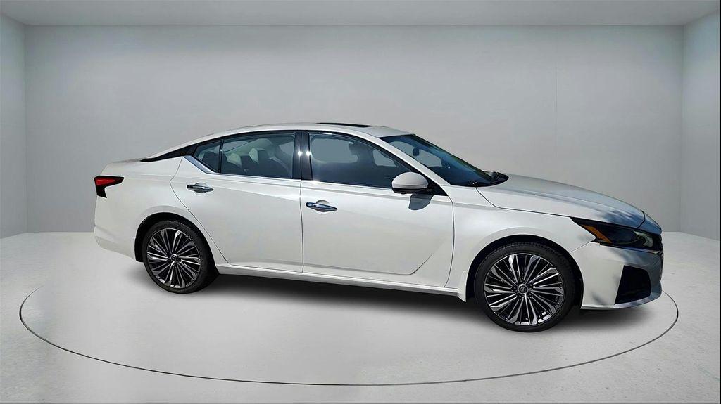used 2024 Nissan Altima car, priced at $25,414