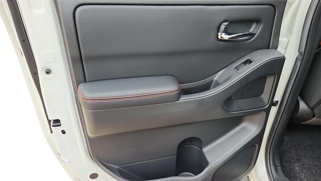 new 2025 Nissan Frontier car, priced at $32,774