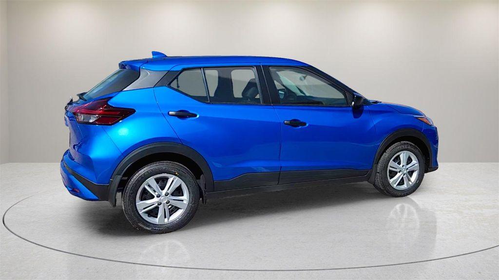 new 2025 Nissan Kicks car, priced at $21,657