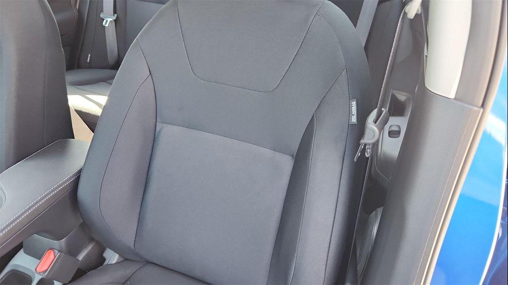new 2025 Nissan Kicks car, priced at $21,657